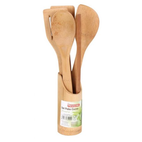 Utensilios de madera con soporte