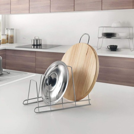 Soporte metálico para tapas y bandejas de cocina con recubrimiento anti óxido, disponible en Casa Joven