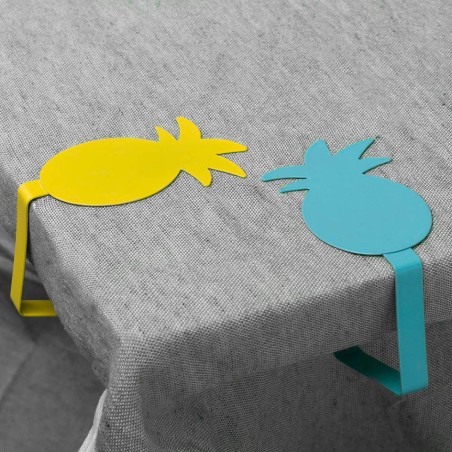 SUJETAMANTELES PIÑA 4 UNIDADES